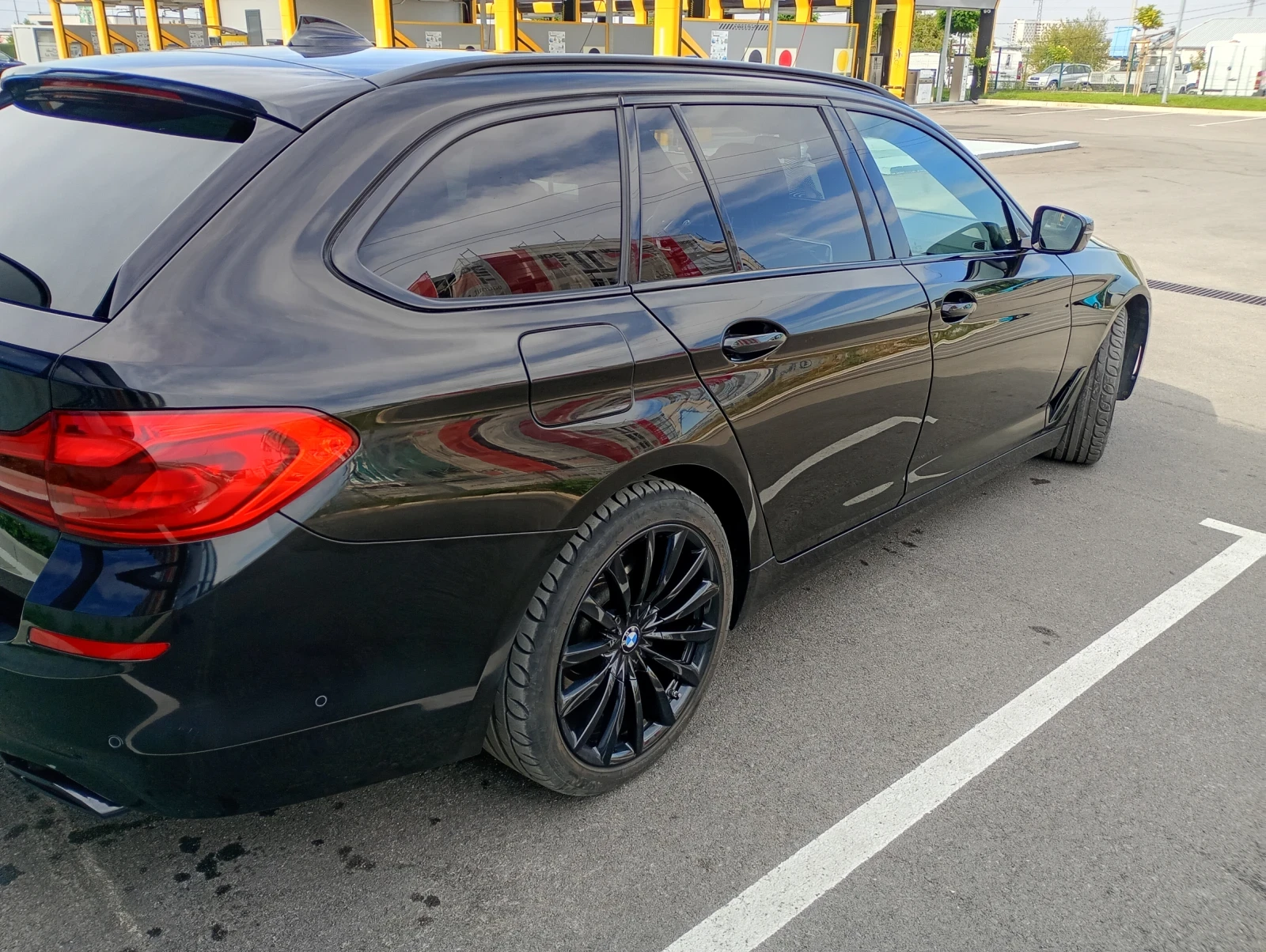 BMW 540 G31 LUXURY LINE 540d - изображение 6