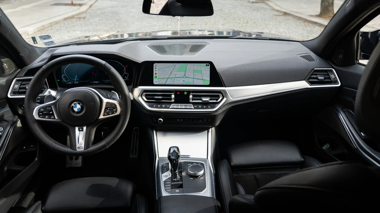 BMW 330 e  | Mobile.bg   13