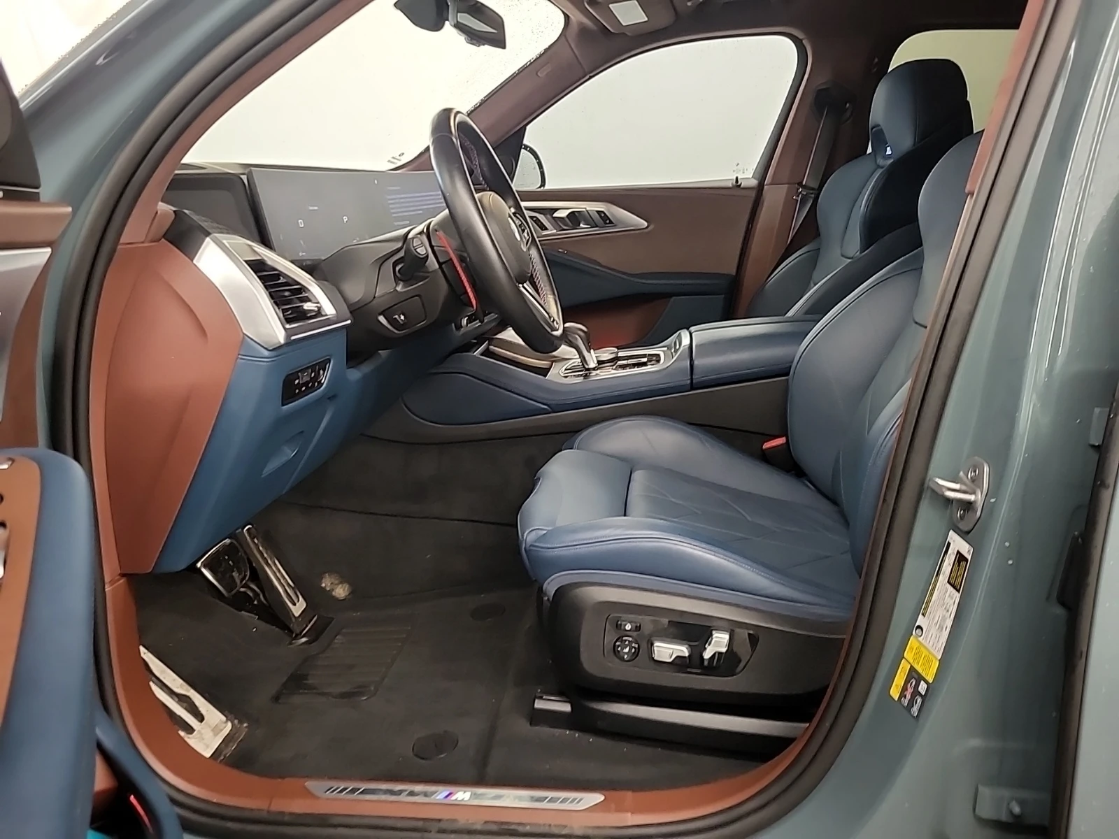 BMW XM SPORTS ACTIVITY VEHICLE - изображение 6