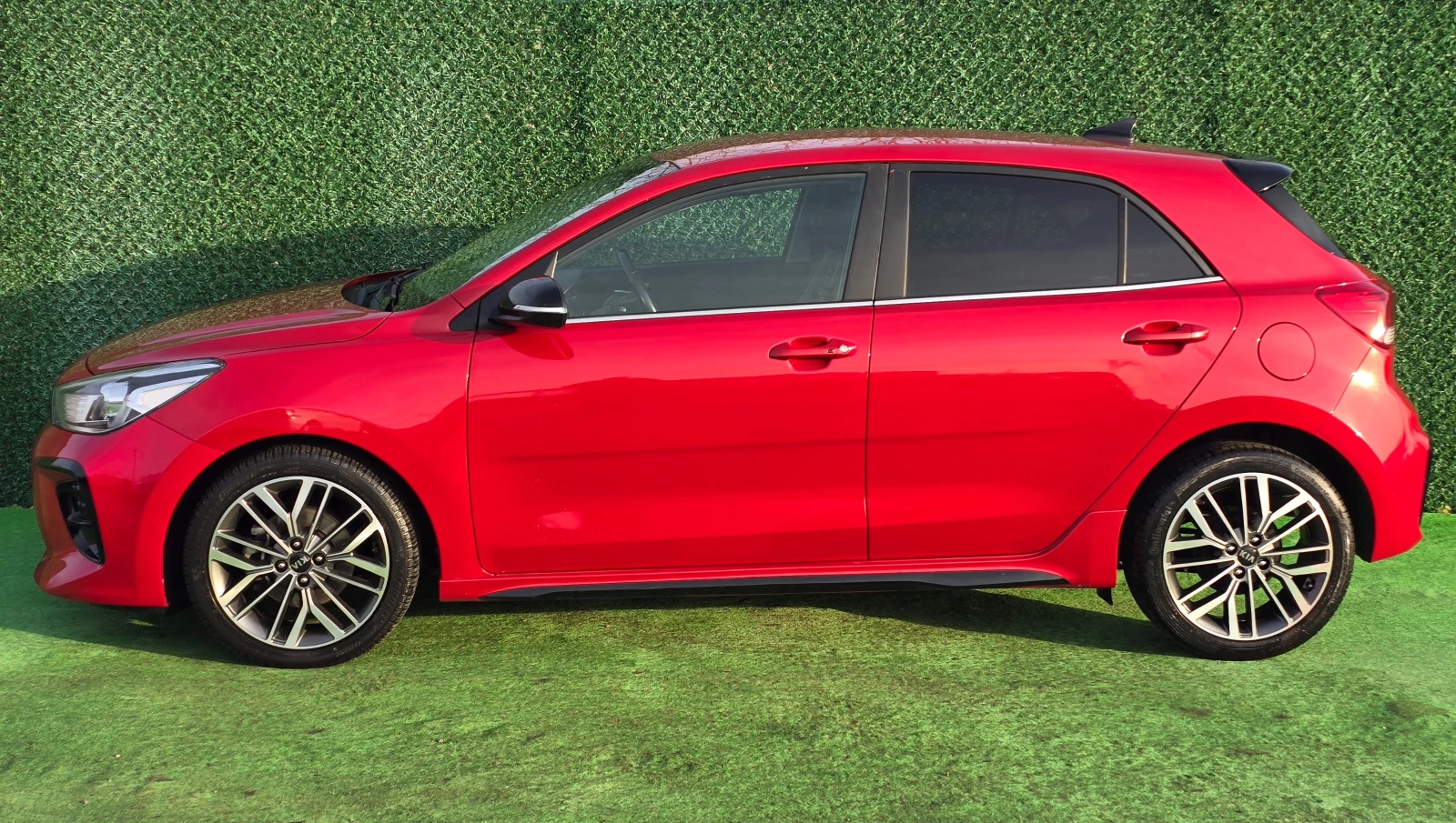 Kia Rio 120кс* GT-LINE* 56000км - изображение 6