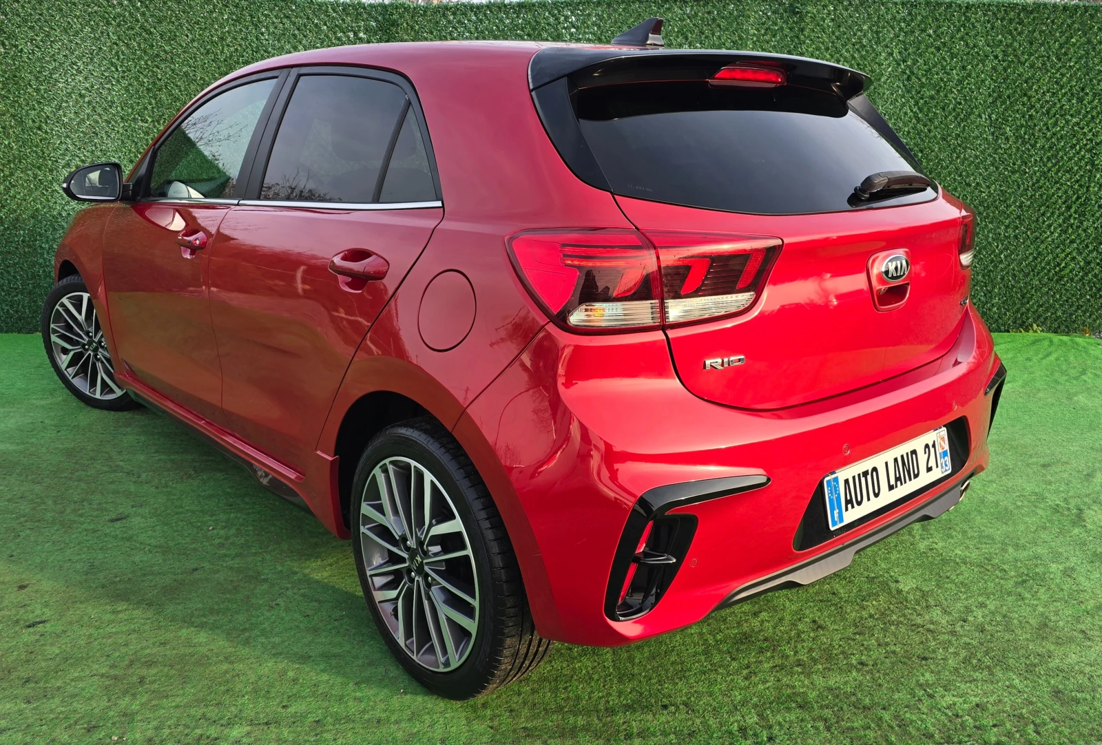 Kia Rio 120кс* GT-LINE* 56000км - изображение 7