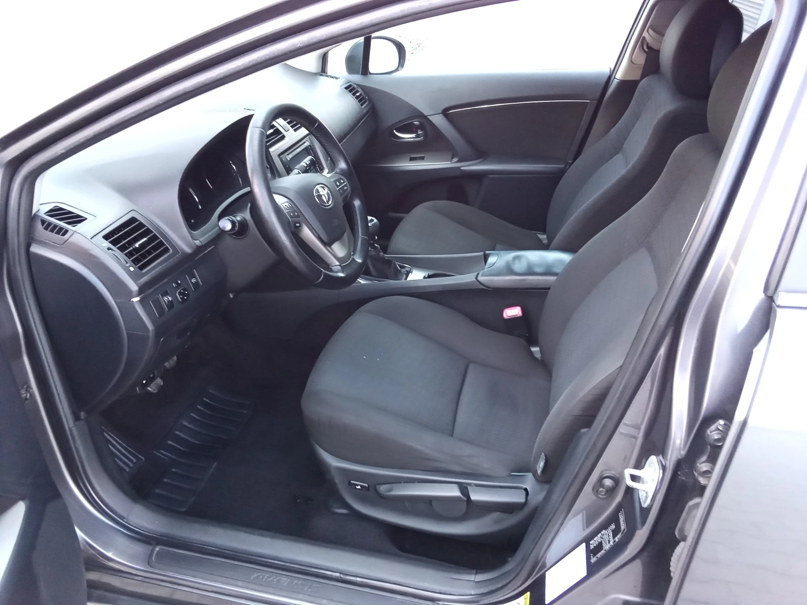 Toyota Avensis 2.0D4D-126kc. | Mobile.bg � ����������� 10
