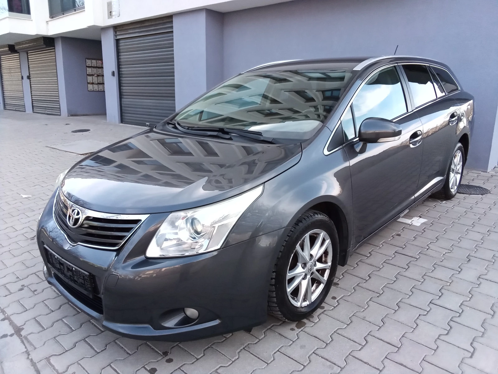 Toyota Avensis 2.0D4D-126kc. | Mobile.bg � ����������� 1