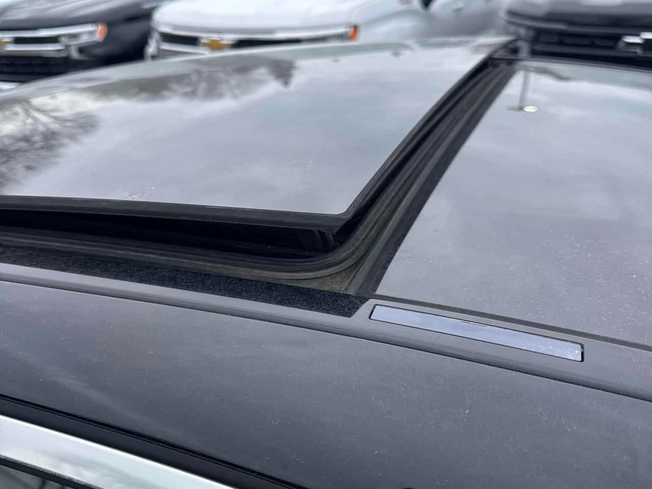 Mercedes-Benz C 300 / CARFAX / CAMERA /�������� | Mobile.bg � ����������� 12