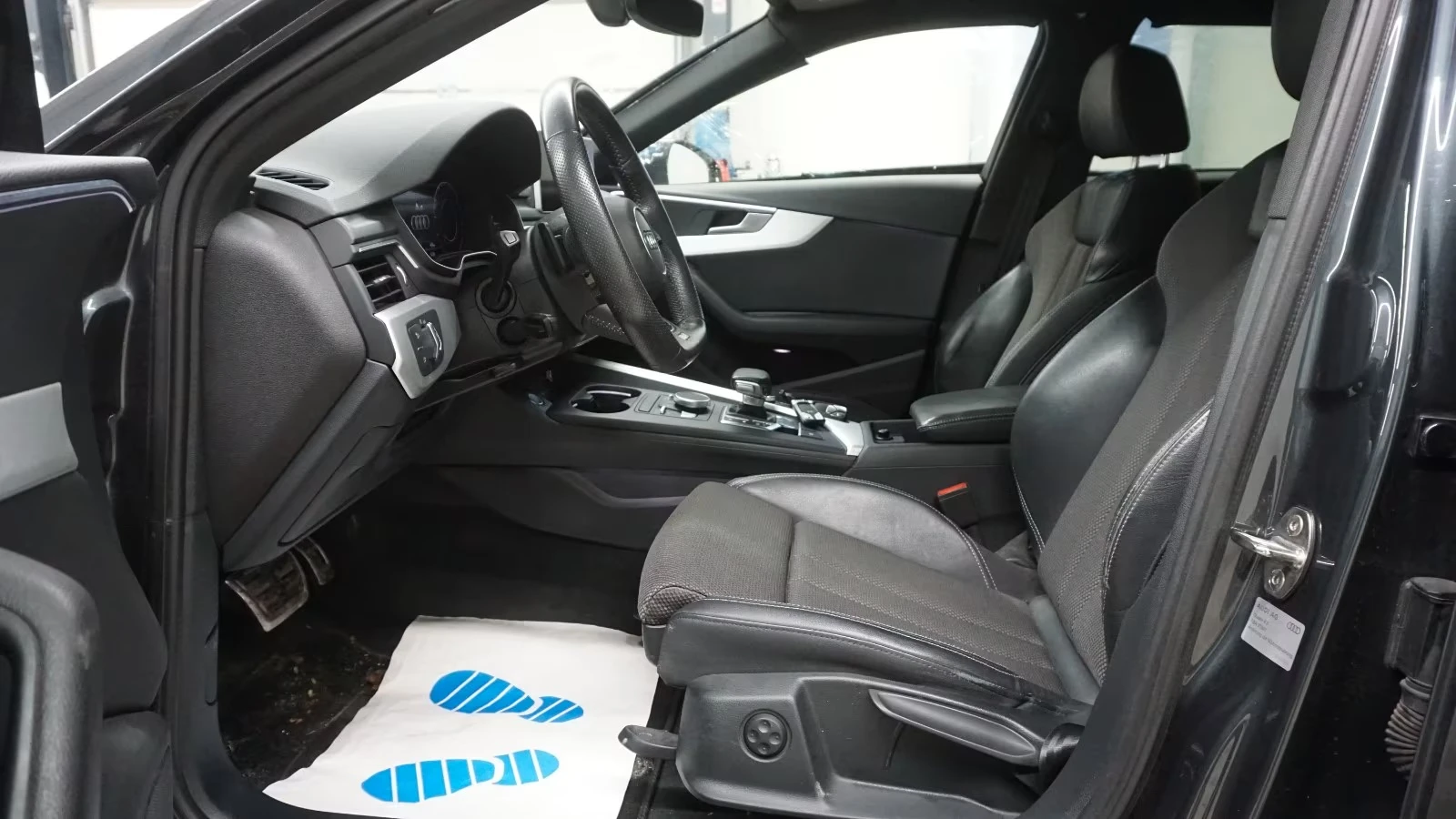 Audi A4 35 TDI, снимка 7 - Автомобили и джипове - 54000434