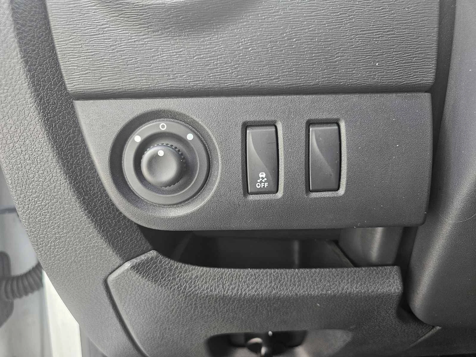 Dacia Dokker dCi 90 к.с. Дизел Stop & Start N1, снимка 10 - Автомобили и джипове - 54123628