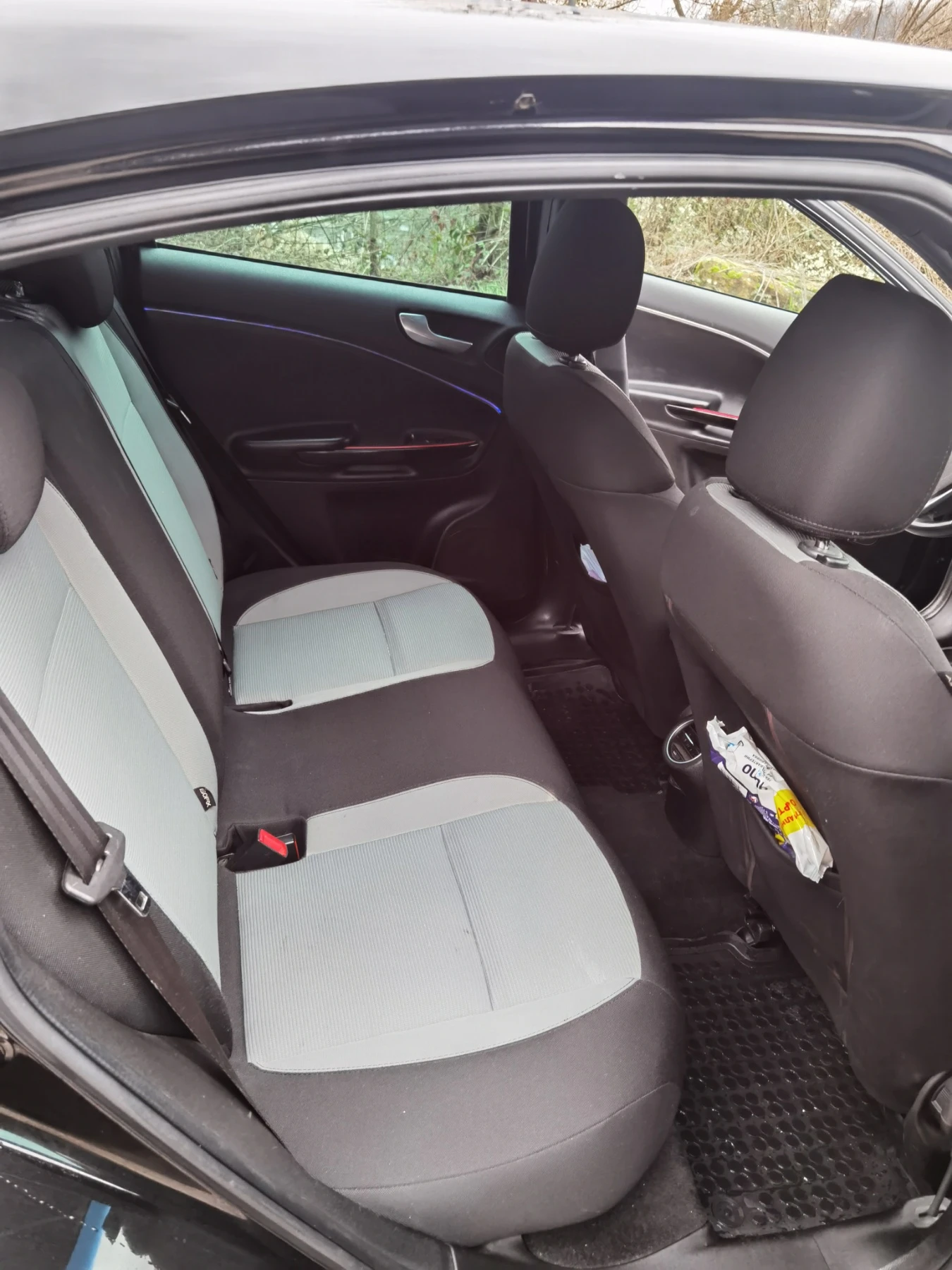 Alfa Romeo Giulietta 1.4TB, снимка 12 - Автомобили и джипове - 54157117