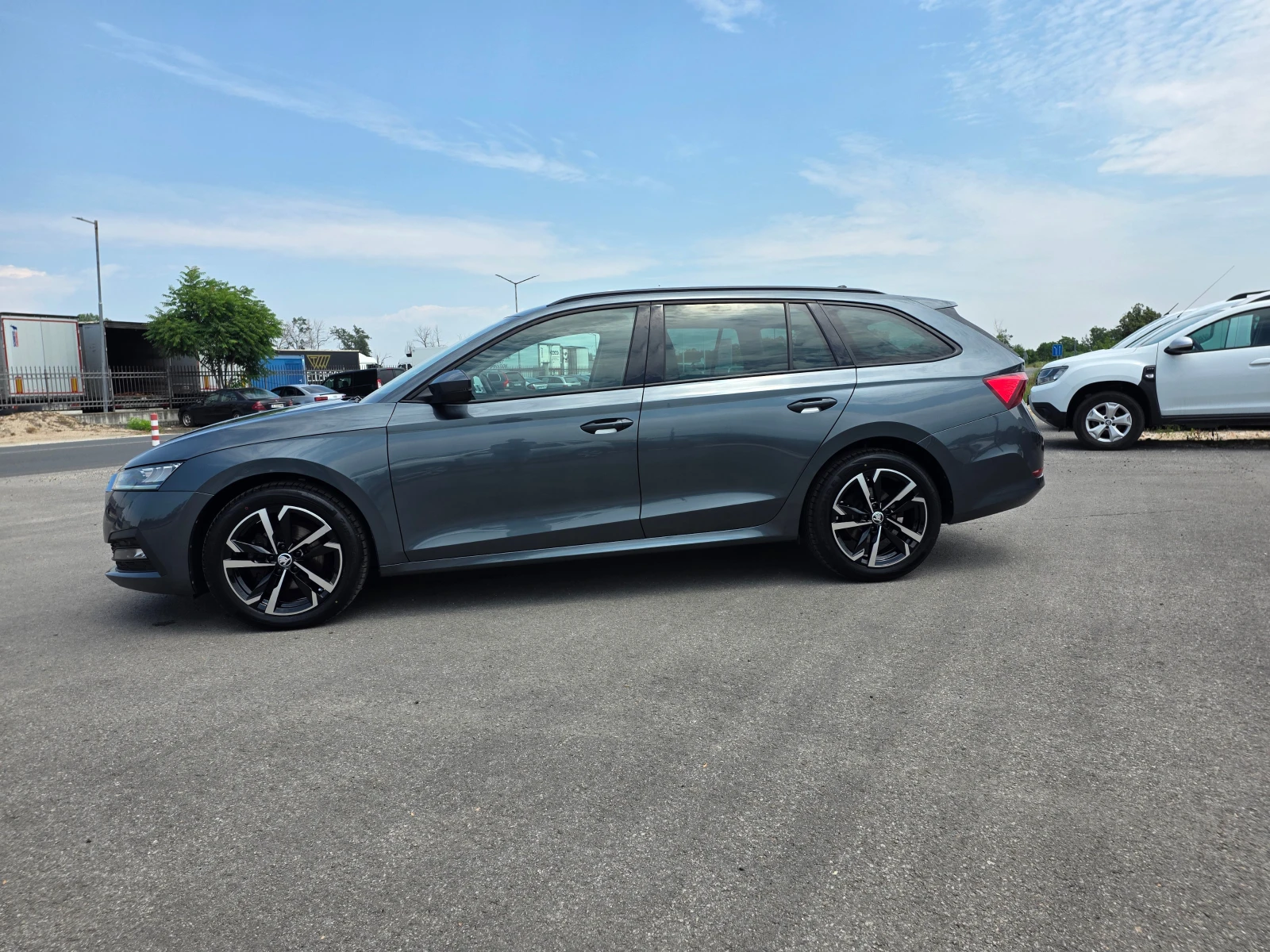 Skoda Octavia 2.0 ТDI-A/T, снимка 2 - Автомобили и джипове - 55133257