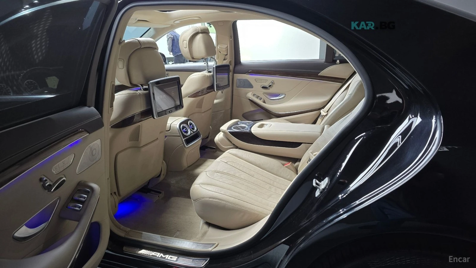 Mercedes-Benz S 63 AMG 4MATIC* HUD* 360* МАСАЖ* ПАНО* КОЖА* ОБДУХВ, снимка 9 - Автомобили и джипове - 55235898