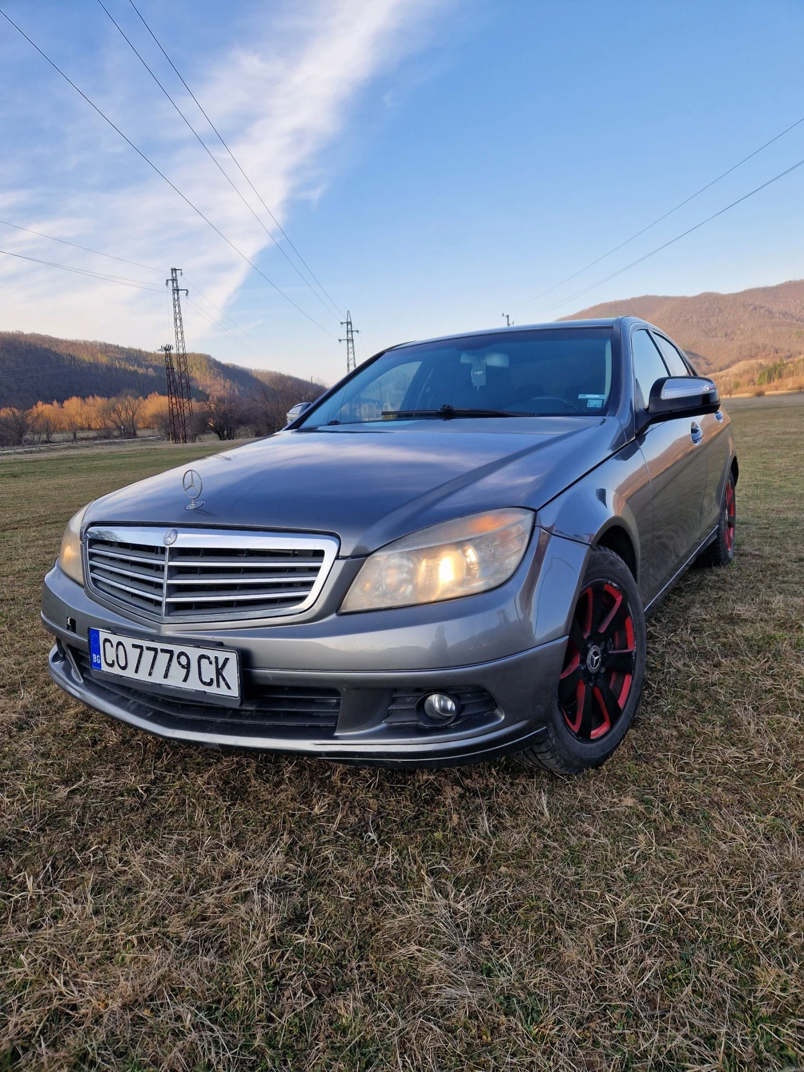 Mercedes-Benz C 220, снимка 4 - Автомобили и джипове - 55387988