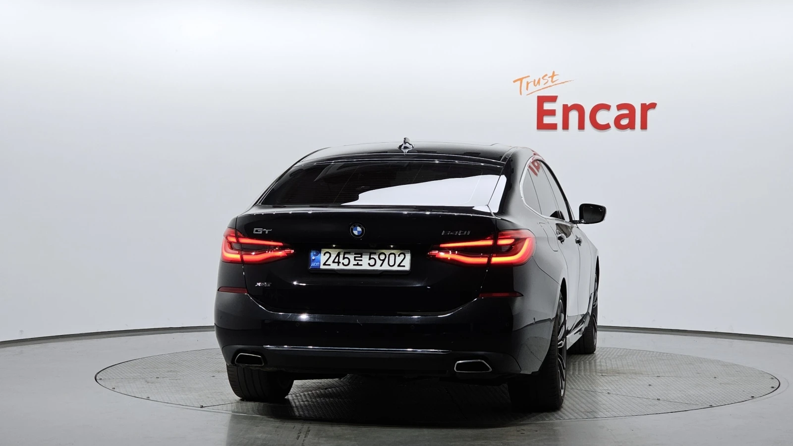 BMW 6 GT 640i xDrive Luxury | HUD | MEMORY | SOFT CLOSE, снимка 4 - Автомобили и джипове - 55430681