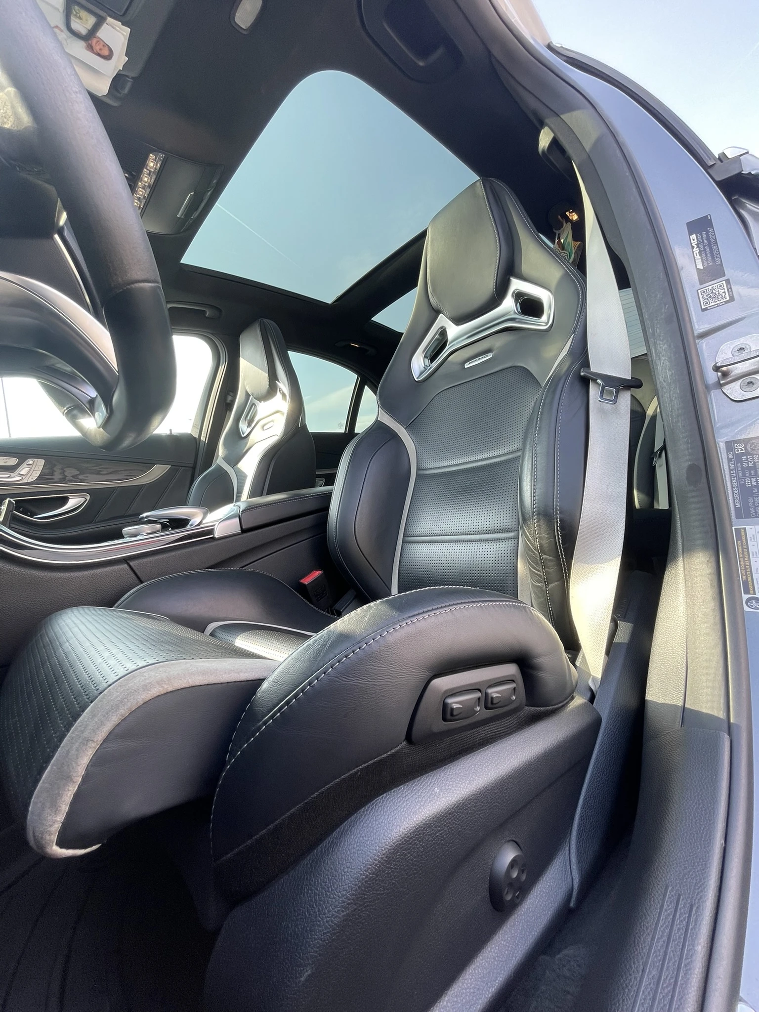 Mercedes-Benz C 63 AMG S/360 CAMERA/PANO/BURMESTER | Mobile.bg � ����������� 8