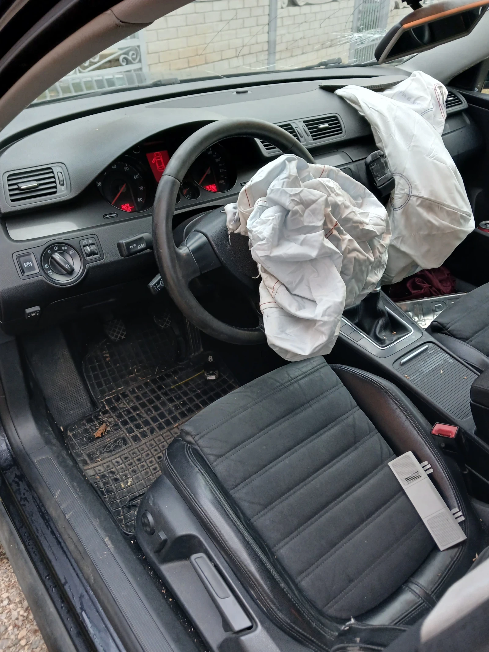 VW Passat ������ 1.6 102 MPI BSE 8V | Mobile.bg � ����������� 6