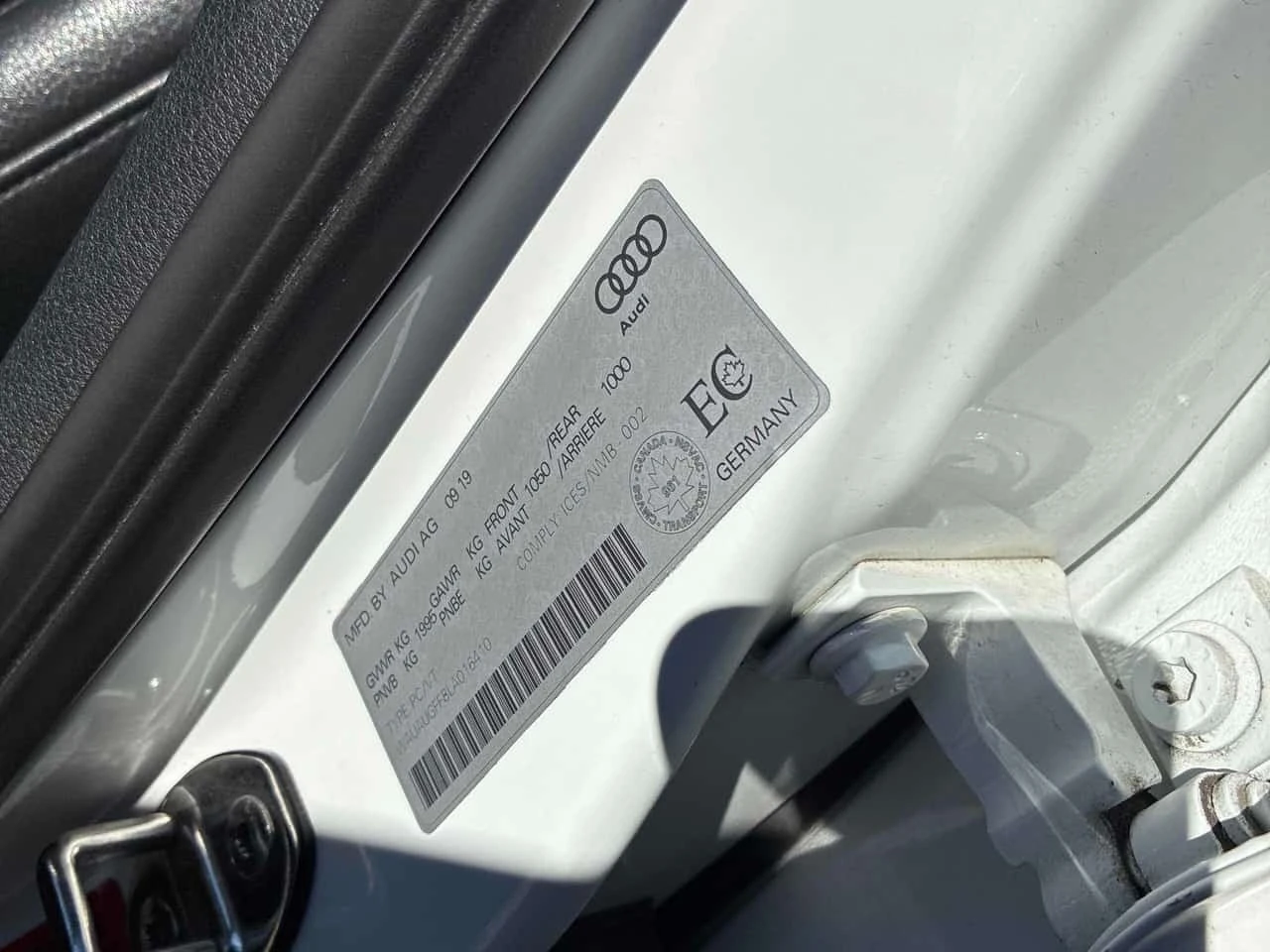 Audi A3 * Komfort * CARFAX * ����� �� ����������� | Mobile.bg � ����������� 10
