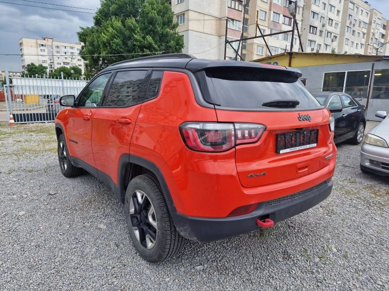 Jeep Compass * TRAILHAWK* 4x4 2.4i* KeyLess GO* , снимка 5 - Автомобили и джипове - 45950286