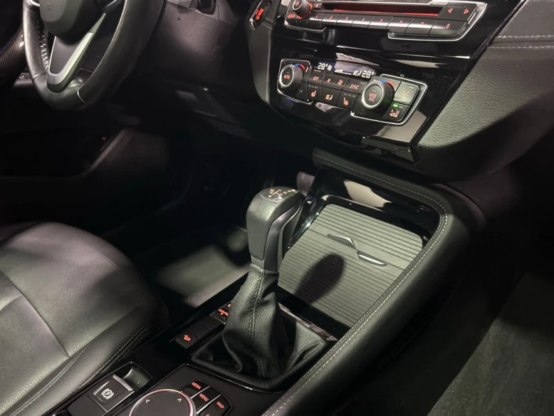 BMW X2 xDrive* АвтоКредит* (ЦЕНА ДО БГ), снимка 17 - Автомобили и джипове - 53480172