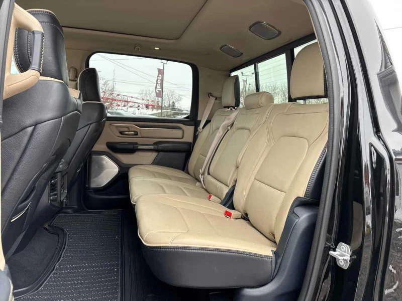 Dodge RAM 1500 Limited /360/HARMON KARDON/DIS/PANO/ОБДУХВАНЕ, снимка 11 - Автомобили и джипове - 53600486