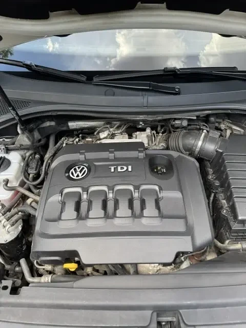 VW Tiguan R-Line, снимка 14 - Автомобили и джипове - 56039059