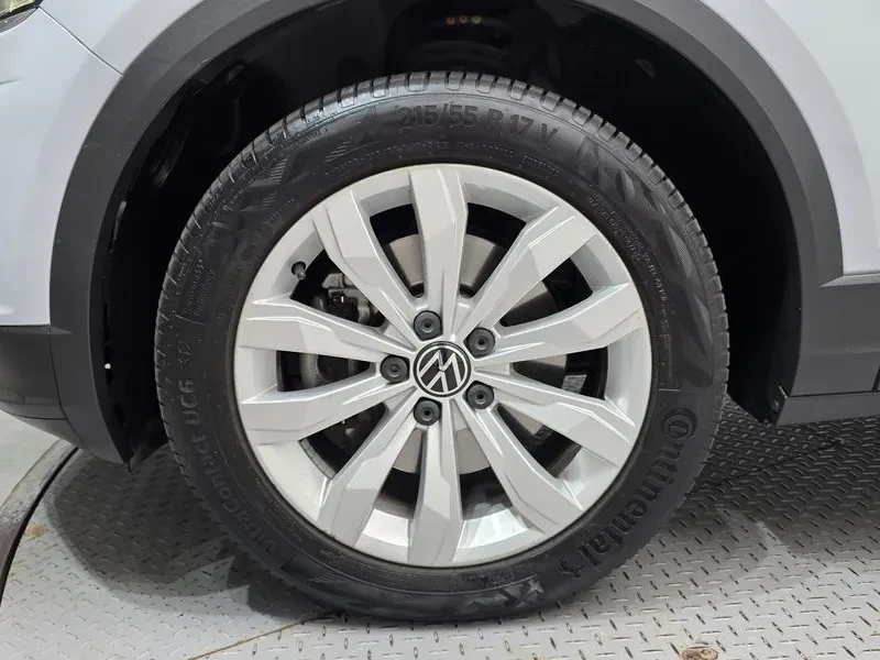 VW T-Roc 2.0 TDI PREMIUM, снимка 5 - Автомобили и джипове - 56324931