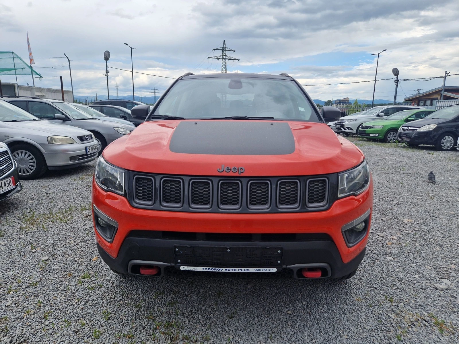 Jeep Compass * TRAILHAWK* 4x4 2.4i* KeyLess GO*  - изображение 3