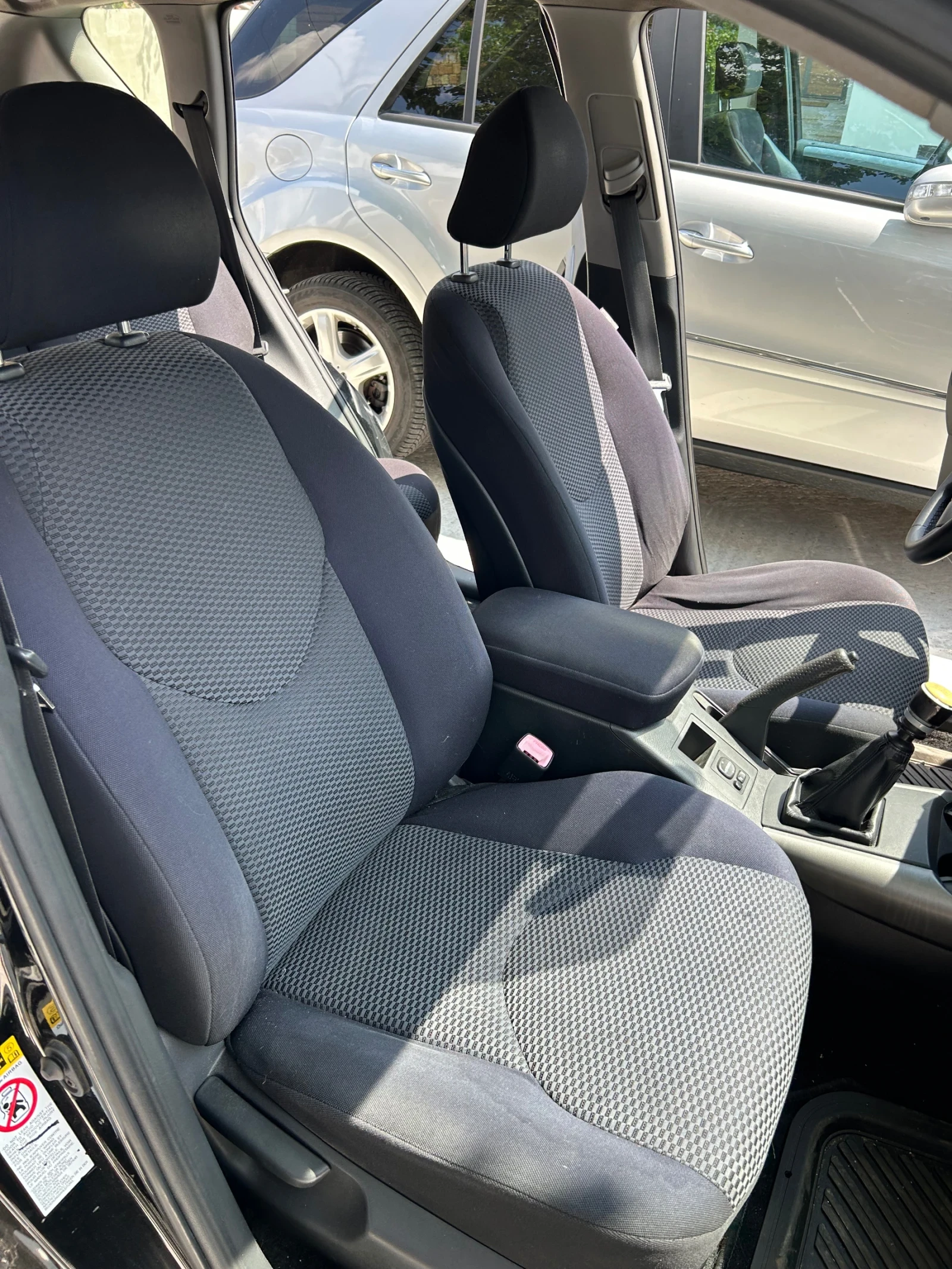 Toyota Rav4  - изображение 8