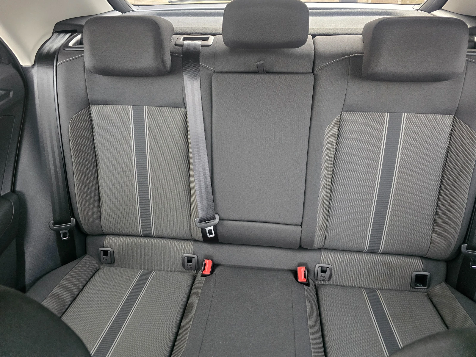 VW T-Roc 2.0TDI-FACE-150K.C-4X4-АВТОМАТИК., снимка 15 - Автомобили и джипове - 53806008