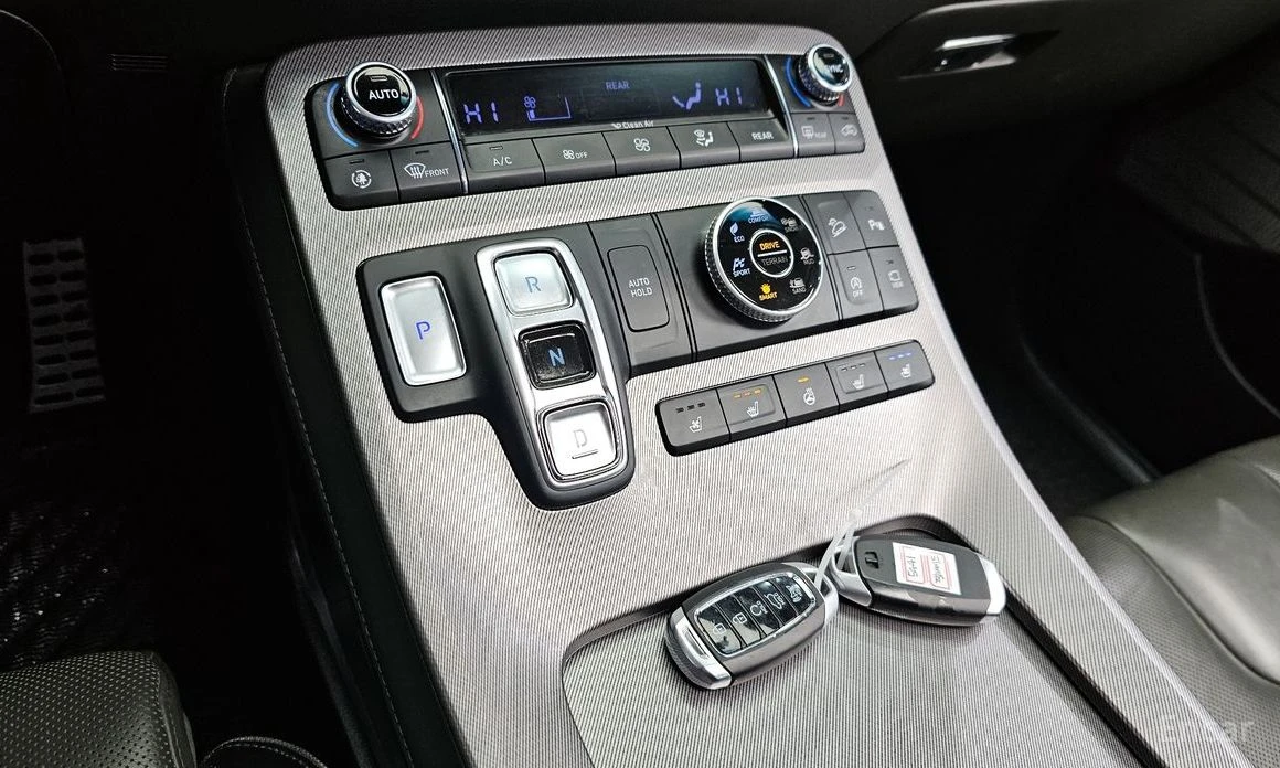 Hyundai Palisade 3.8i Calligraphy 4x4* HEAD-UP* 360 CAM* PANORAMA* , снимка 13 - Автомобили и джипове - 54240884