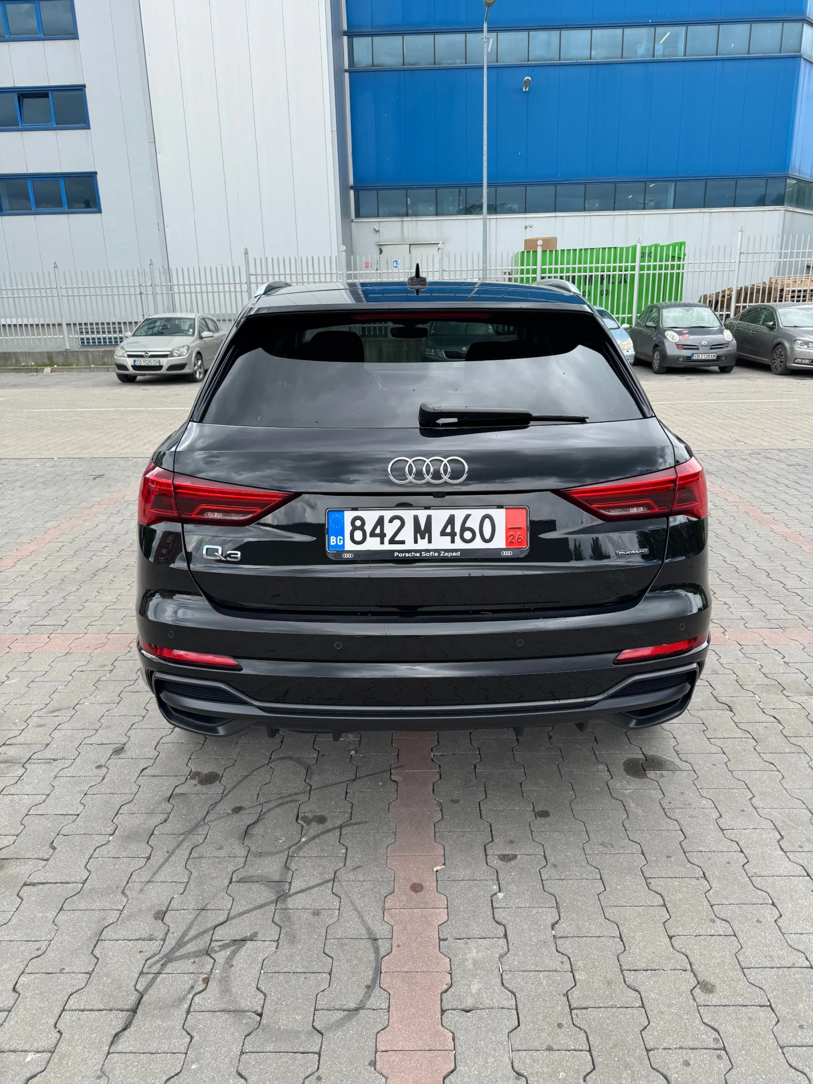 Audi Q3, снимка 4 - Автомобили и джипове - 54528223