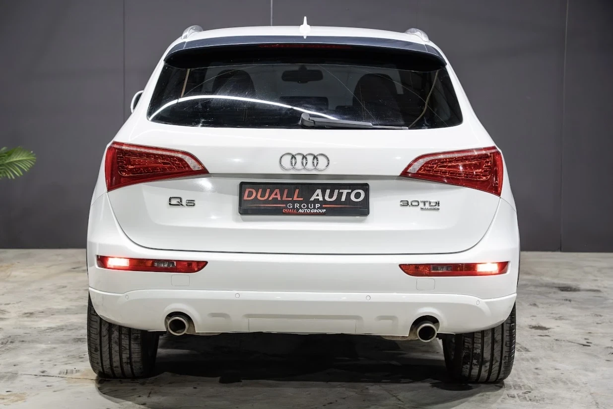 Audi Q5 3.0TDI /QUATTRO/ S-Line/ LED/ NAVI/ PARKASSIST/, снимка 7 - Автомобили и джипове - 54596791
