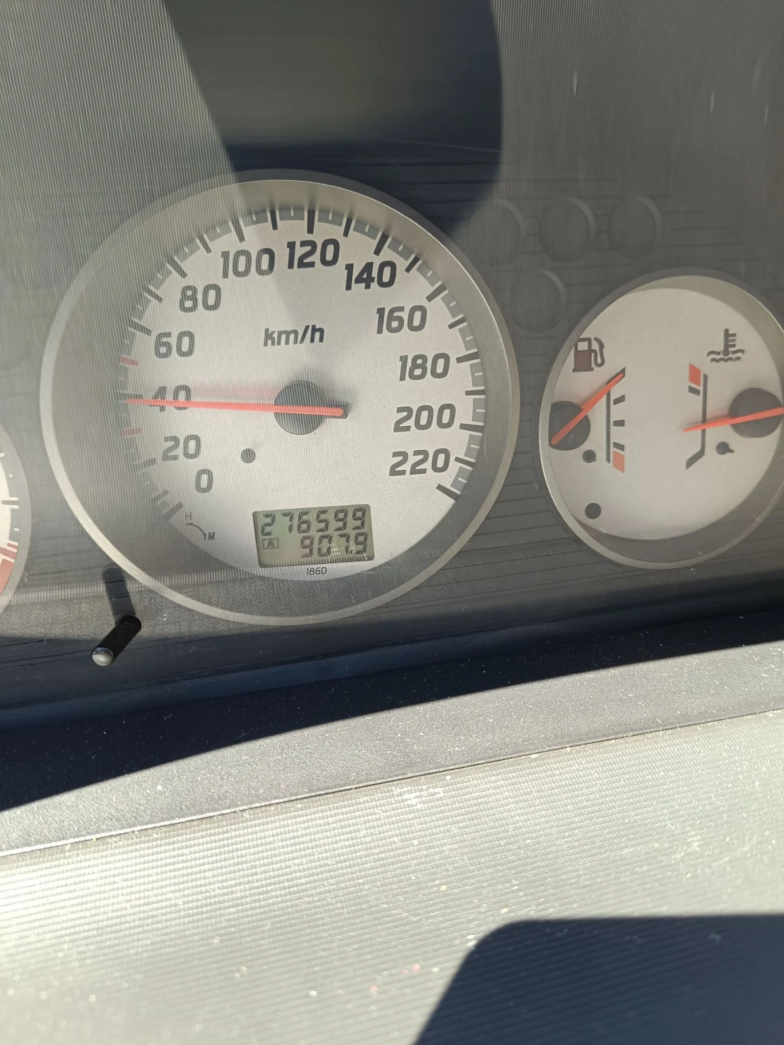 Nissan X-trail 2.2 dci, снимка 3 - Автомобили и джипове - 55094392