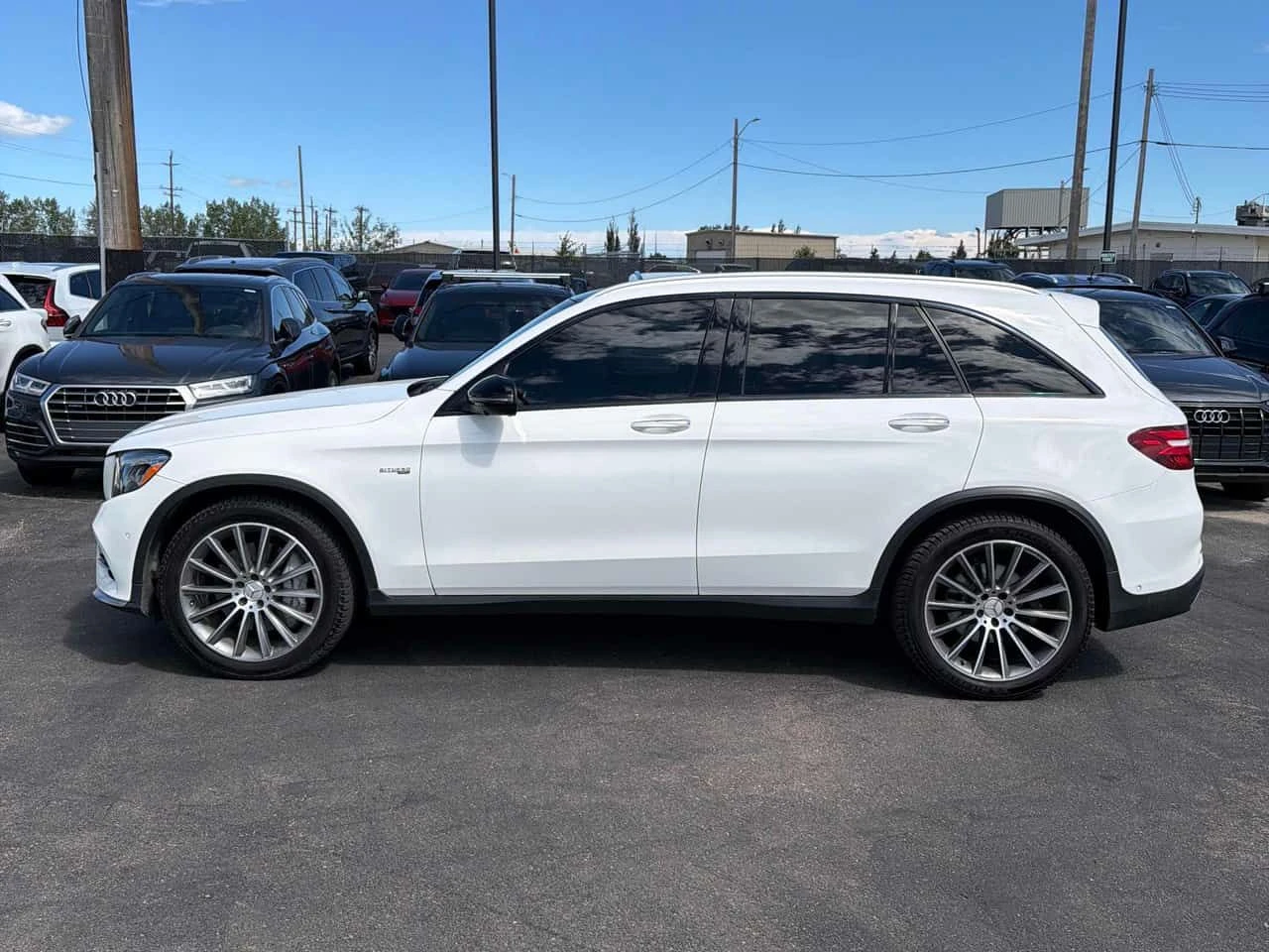 Mercedes-Benz GLC * AMG 43 * CARFAX * ОПЦИЯ ЗА ФИНАНСИРАНЕ , снимка 2 - Автомобили и джипове - 55396597