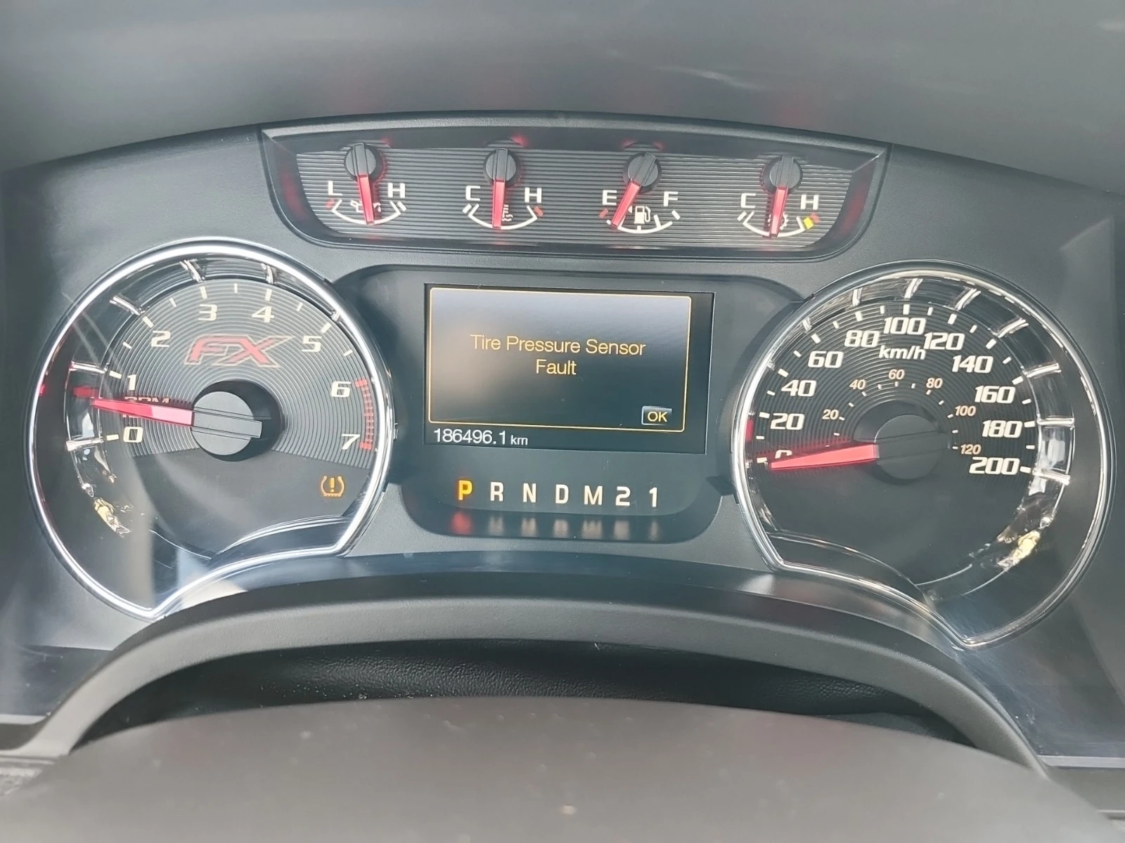 Ford F150 * FX4 CREW CAB STD BED* АВТОКРЕДИТ БЕЗ ПЪРВОНАЧАЛН, снимка 9 - Автомобили и джипове - 56004890