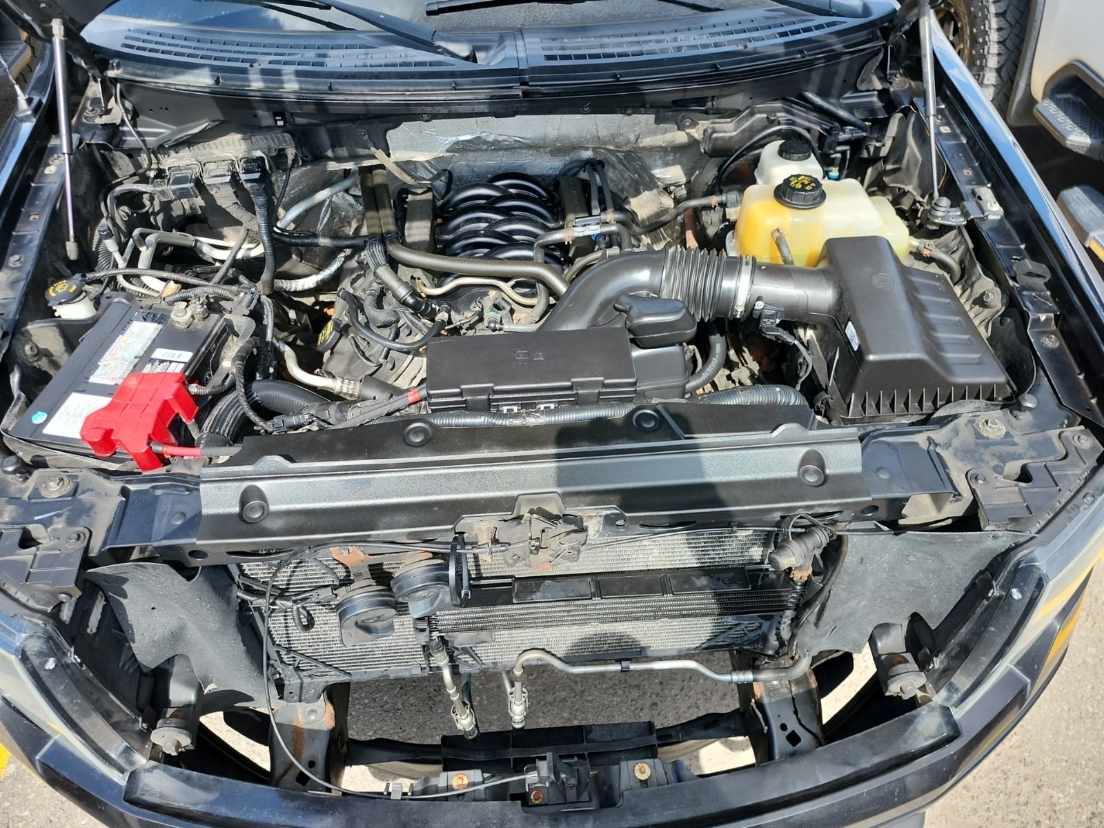 Ford F150 * FX4 CREW CAB STD BED* АВТОКРЕДИТ БЕЗ ПЪРВОНАЧАЛН, снимка 17 - Автомобили и джипове - 56004890