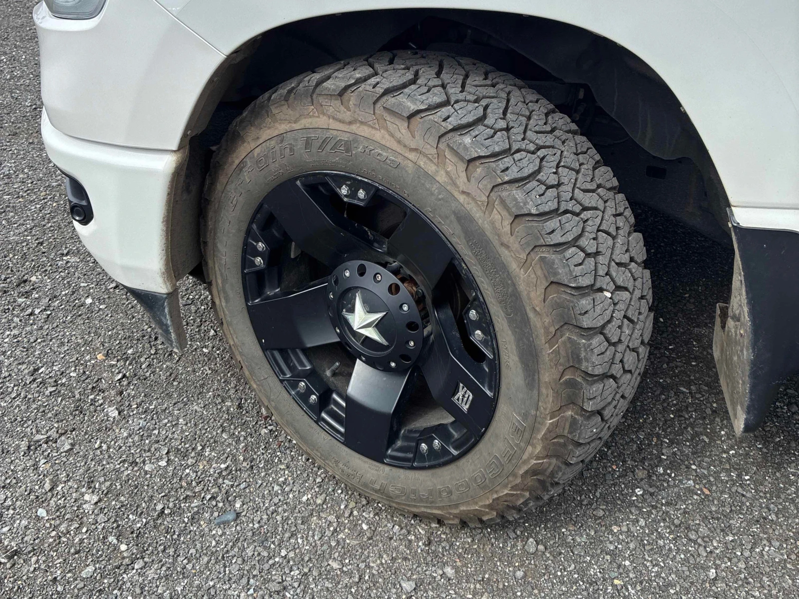 Dodge RAM 1500 * Sport 4x4 Crew Cab 5'7" Box * CARFAX * Ц, снимка 6 - Автомобили и джипове - 56139551