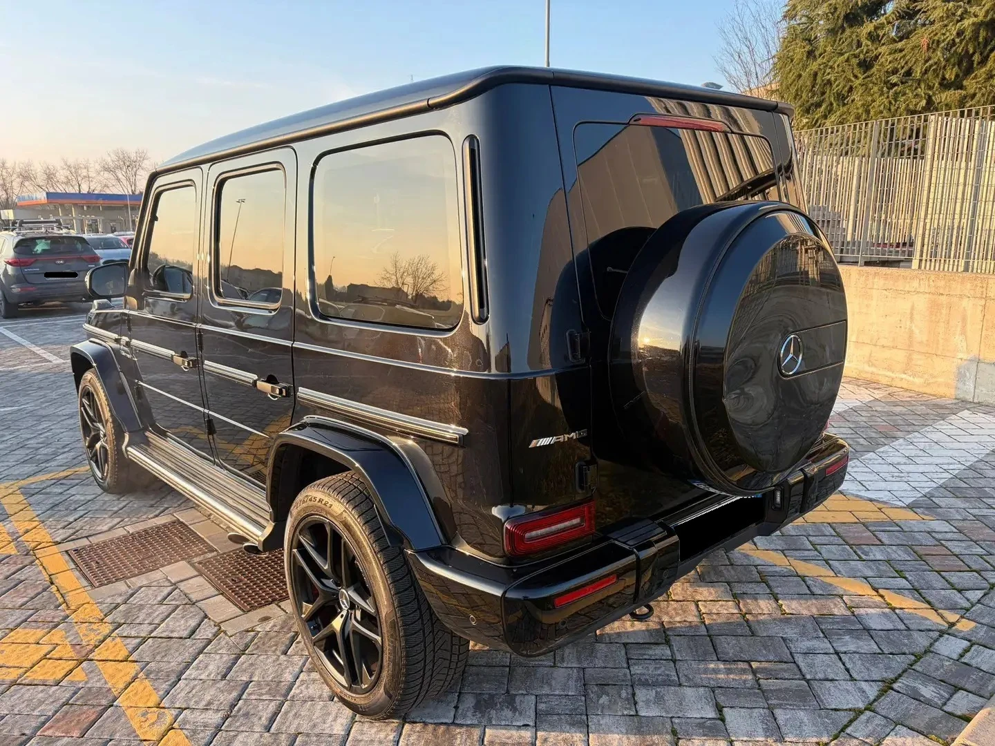 Mercedes-Benz G 63 AMG V8, снимка 3 - Автомобили и джипове - 56733131