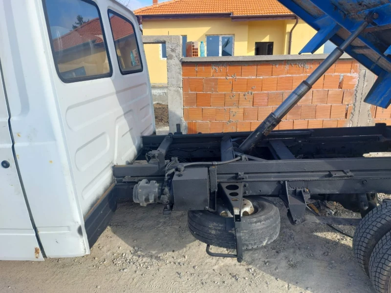 LDV Convoy, снимка 4 - Бусове и автобуси - 49032947