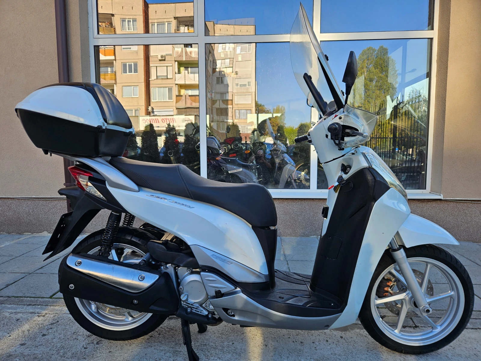 Honda Sh 300ie, White SH300, 2014г. - изображение 2