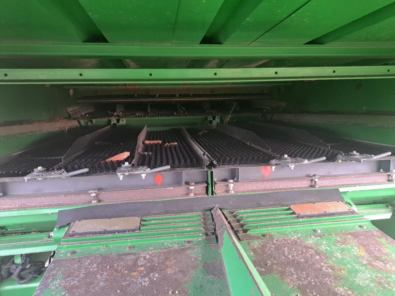 Комбайн John Deere W650, снимка 5 - Селскостопанска техника - 53497530