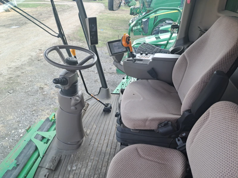 Комбайн John Deere W650, снимка 9 - Селскостопанска техника - 53497530