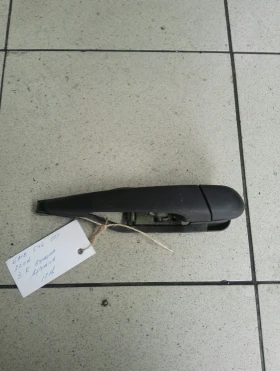 Дръжка врата външна задна дясна Бмв Е46 320д 00г.
