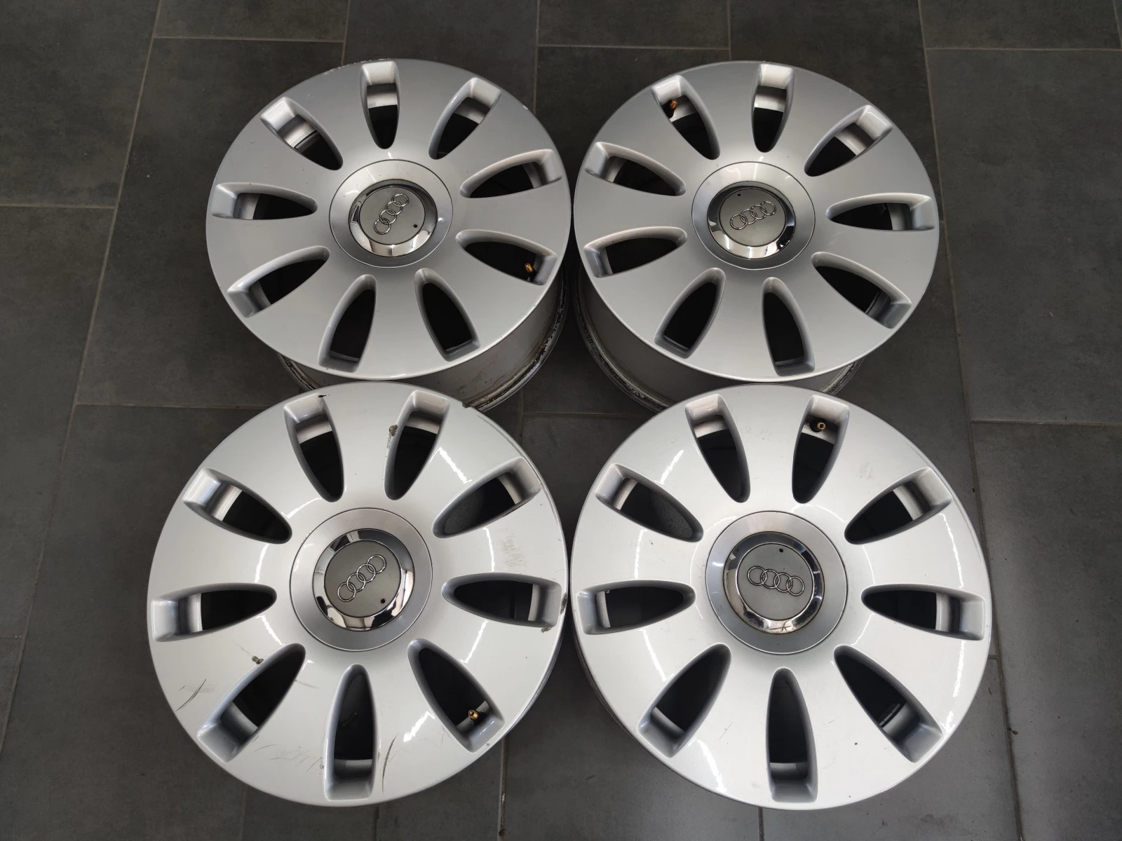   Audi A4 | Mobile.bg   3