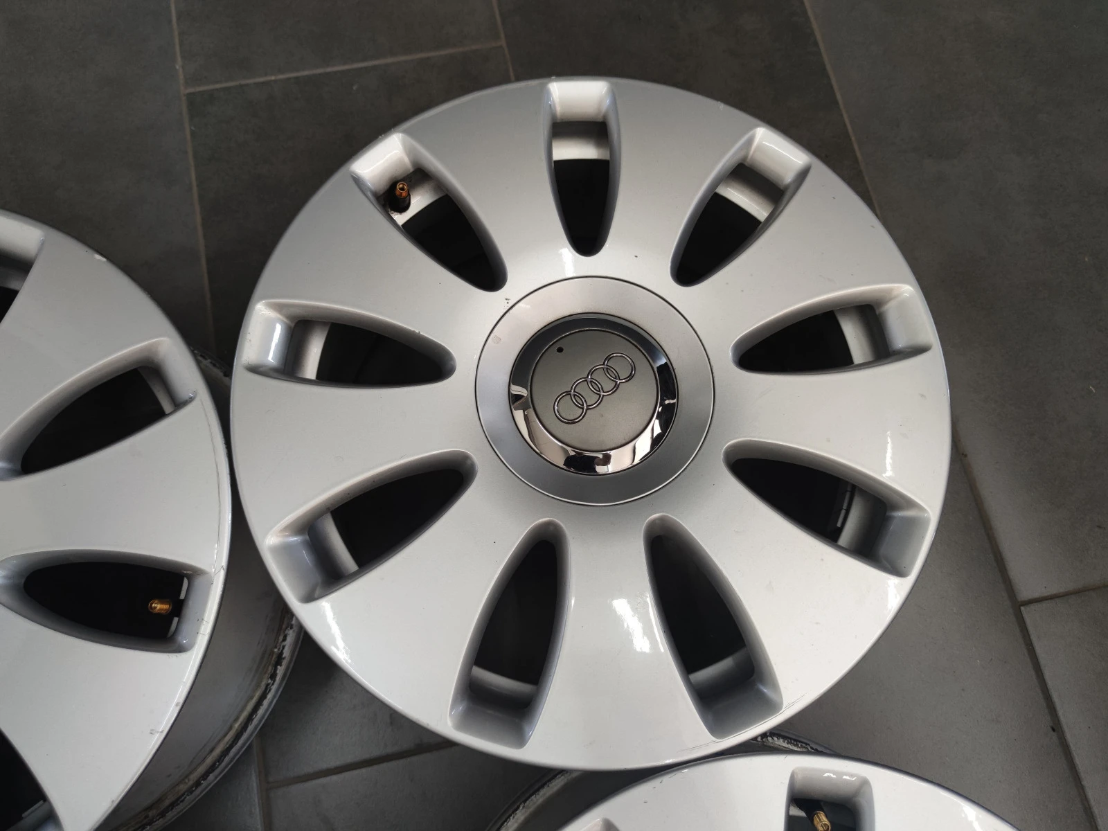   Audi A4 | Mobile.bg   6