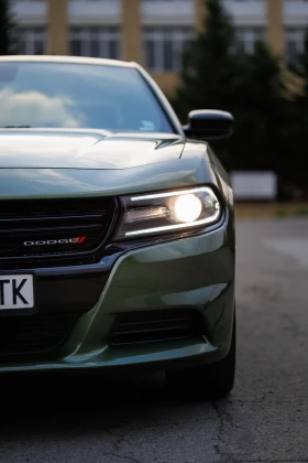 Dodge Charger SXT, снимка 2