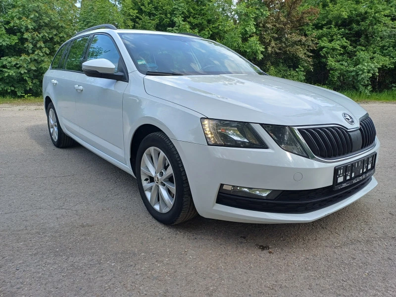 Skoda Octavia 1.6 Tdi, снимка 3 - Автомобили и джипове - 45623260