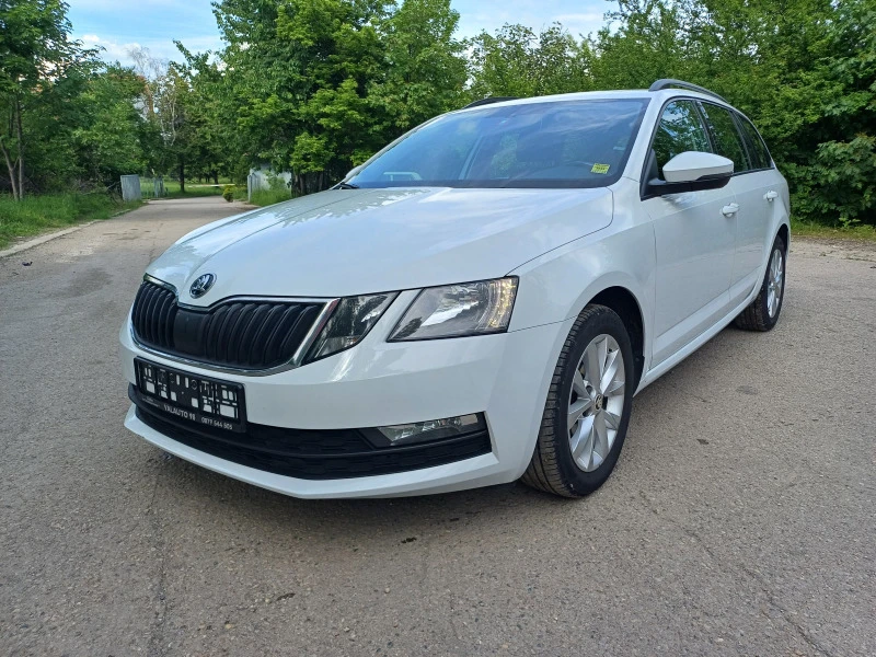 Skoda Octavia 1.6 Tdi, снимка 1 - Автомобили и джипове - 45623260