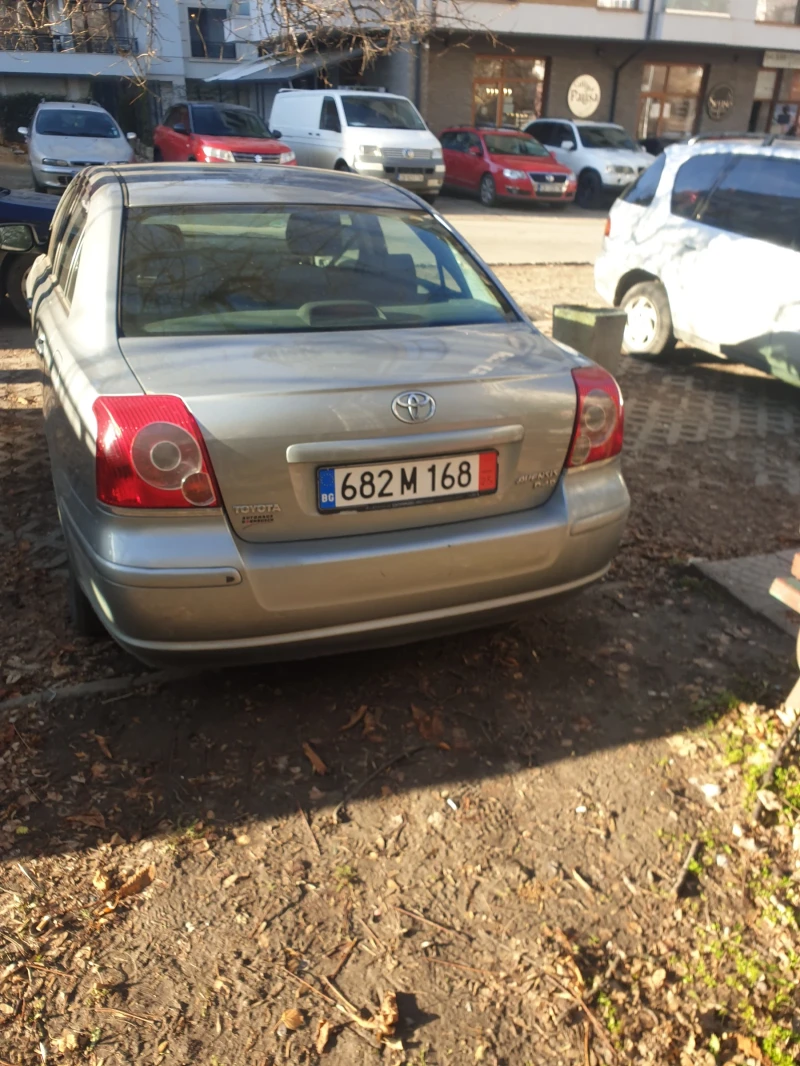 Toyota Avensis, снимка 4 - Автомобили и джипове - 48397635