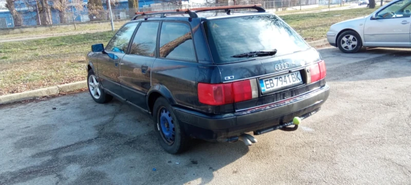 Audi 80 В4, снимка 4 - Автомобили и джипове - 48702341