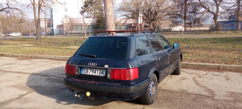 Audi 80 В4, снимка 3 - Автомобили и джипове - 48702341