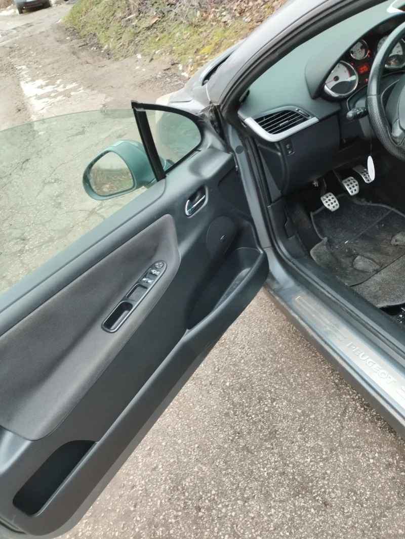 Peugeot 207 CC кабрио , снимка 4 - Автомобили и джипове - 52361749
