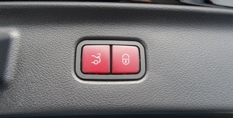 Mercedes-Benz S 580 AMG/LONG/4-MATIC/EXCLUSIV/BURM/PANO/HEAD UP 3D/360, снимка 13 - Автомобили и джипове - 52040423